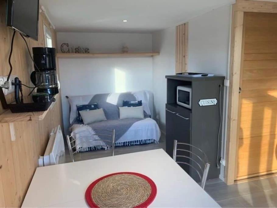 Logement - Les Épesses Kültér fotó
