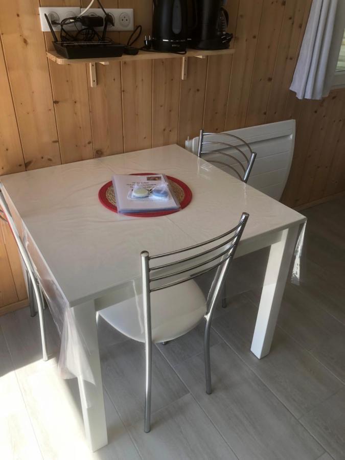 Logement - Les Épesses Kültér fotó